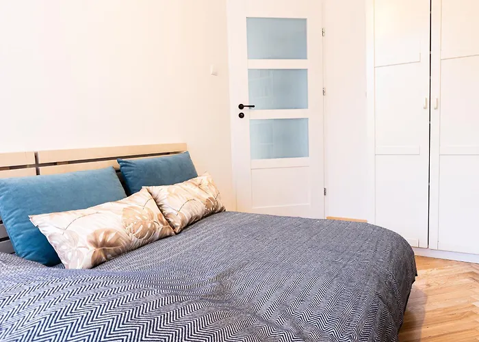 Book A Book Citycenter #self Check-in *